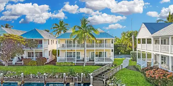 7061 Harbor Village Drive