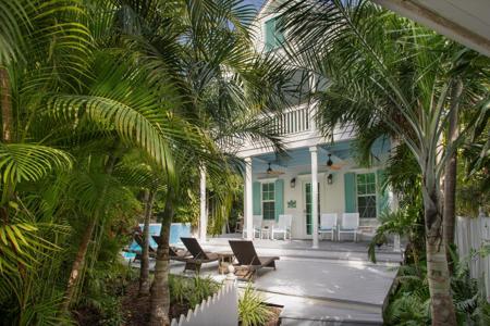 118 Admirals Lane