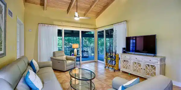 8301 Marina Villa Drive
