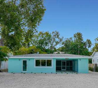 122 Marina Avenue