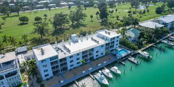 1115 Sombrero Boulevard