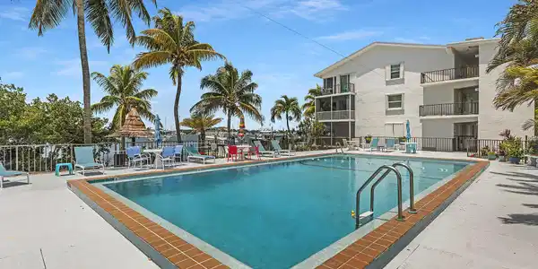 1217 Sombrero Boulevard