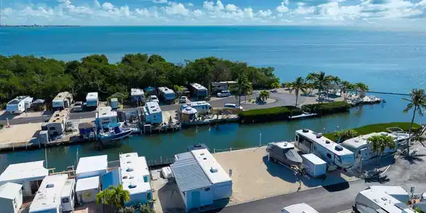 6099 Overseas Highway