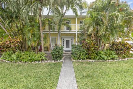 804 South Street