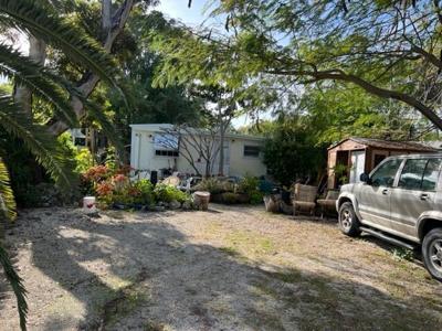 709 Sharon Place