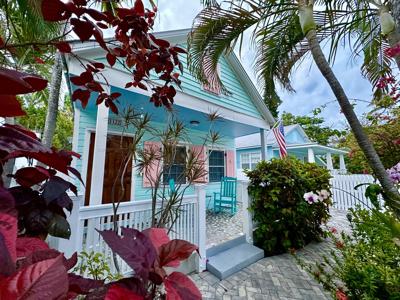 1122 Virginia Street