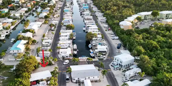 6099 Overseas Highway