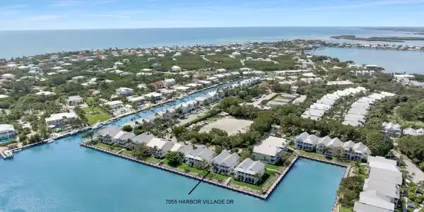 7055 Harbor Village Drive