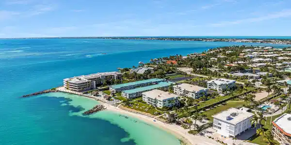 1101 W Ocean Drive