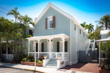 1124 Olivia Street