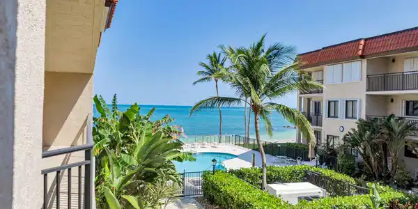 1001 W Ocean Drive