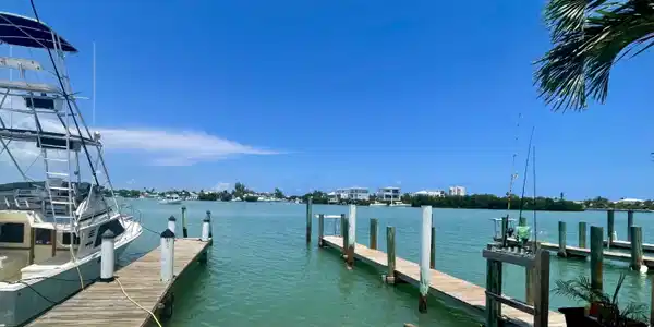 25 Sadowski Causeway