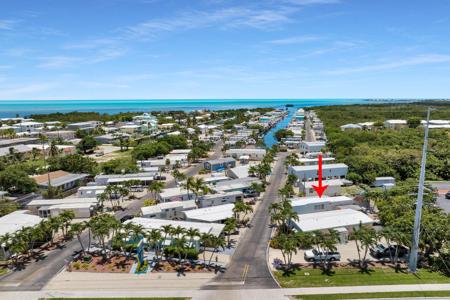 6099 Overseas Highway