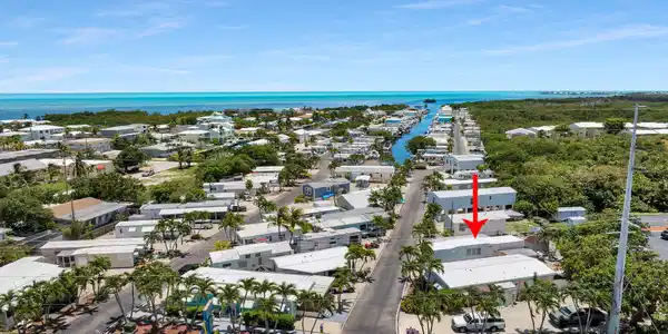 6099 Overseas Highway