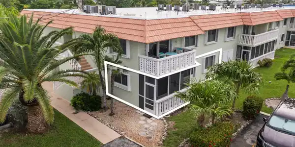 15 Sombrero Boulevard