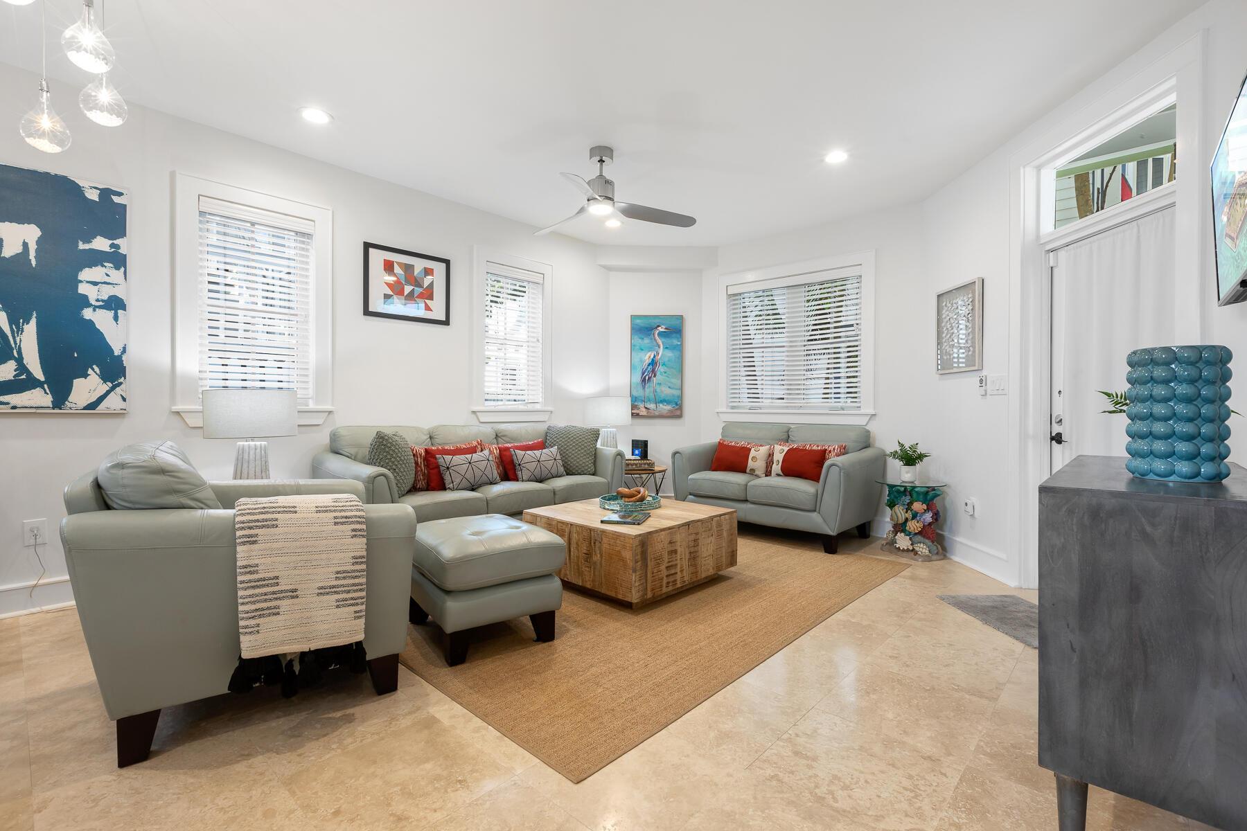 Image 4: 1011 SIMONTON ST #1 WEB-5