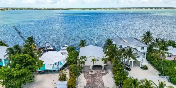 267 La Fitte Road