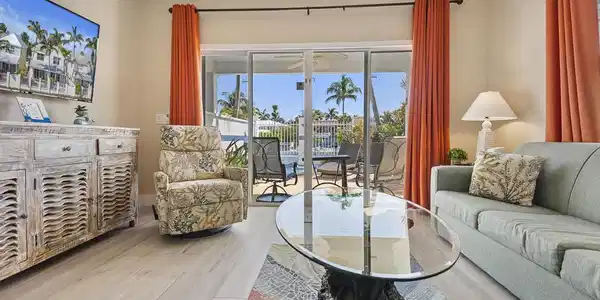 7031 Harbor Village Drive