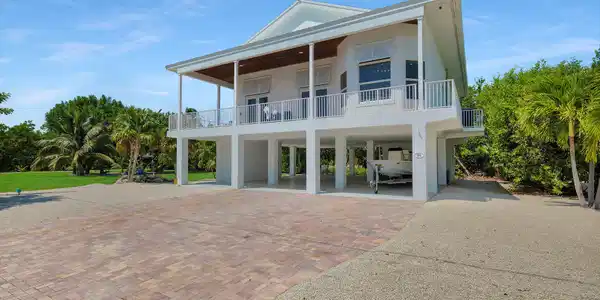94 Antigua Street