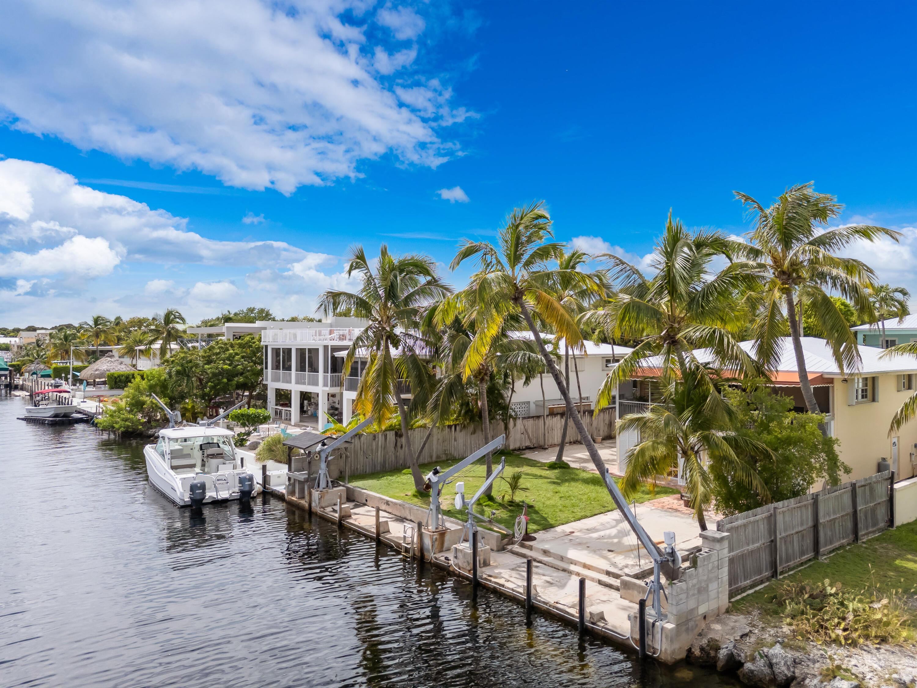 536 Sound Drive, Key Largo, FL lhrmls02442941