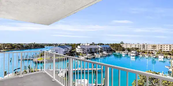 2000 Coco Plum Dr Coco Drive