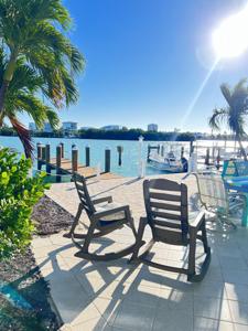 17 Sadowski Causeway