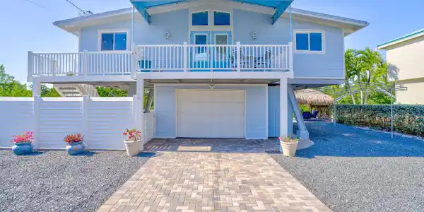 176 Iroquois Drive