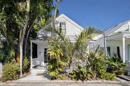 921 Angela Street