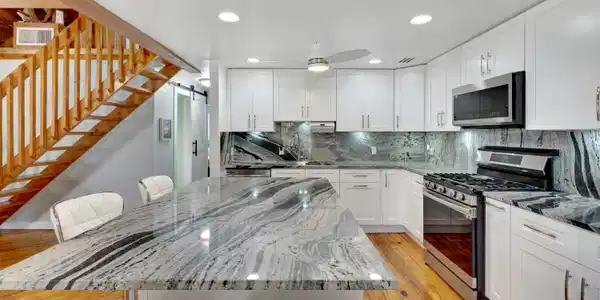 3915 Diane Road