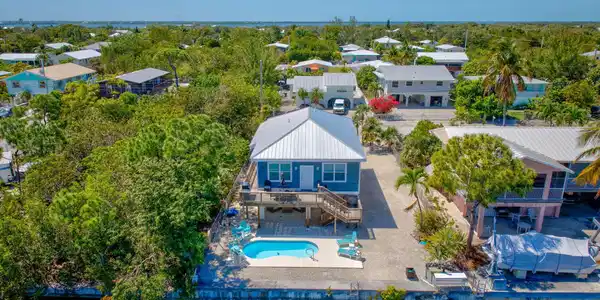 1633 Lantana Lane