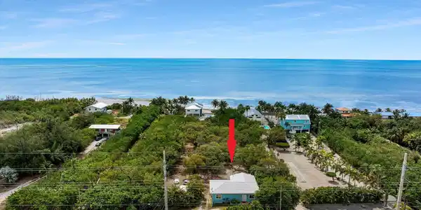 58704 Overseas Highway