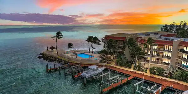 101 E Ocean Drive