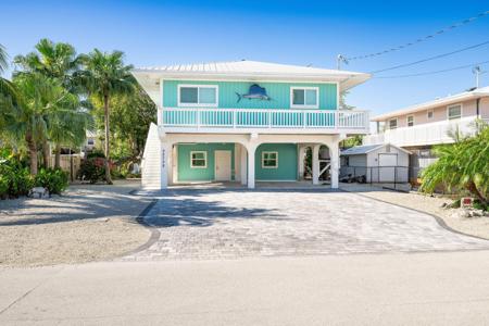 22738 Blackbeard Lane