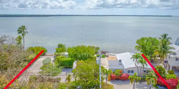 489 Sawyer Drive