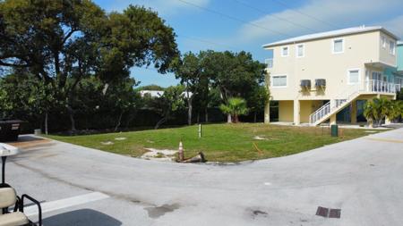 94825 Overseas Highway