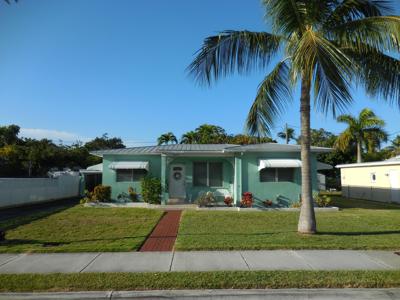3437 Flagler Avenue
