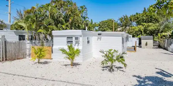 30925 Mercedes Road