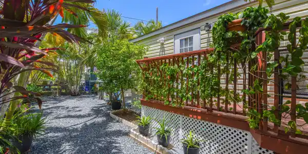 29859 Overseas Highway