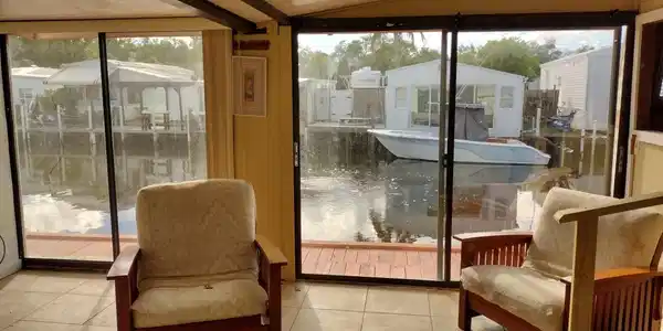 6099 Overseas Highway