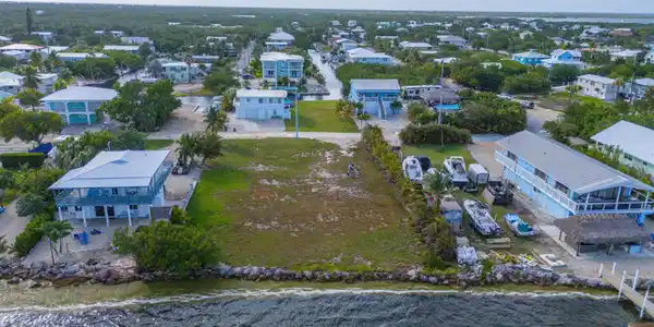 Lots 23-24 Coral Way
