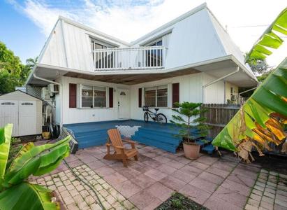 3322 Harriet Avenue