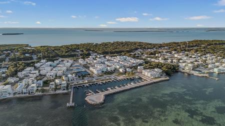 94825 Overseas Highway