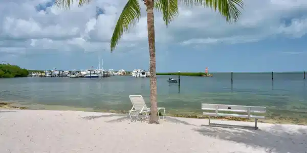 87200 Overseas Highway
