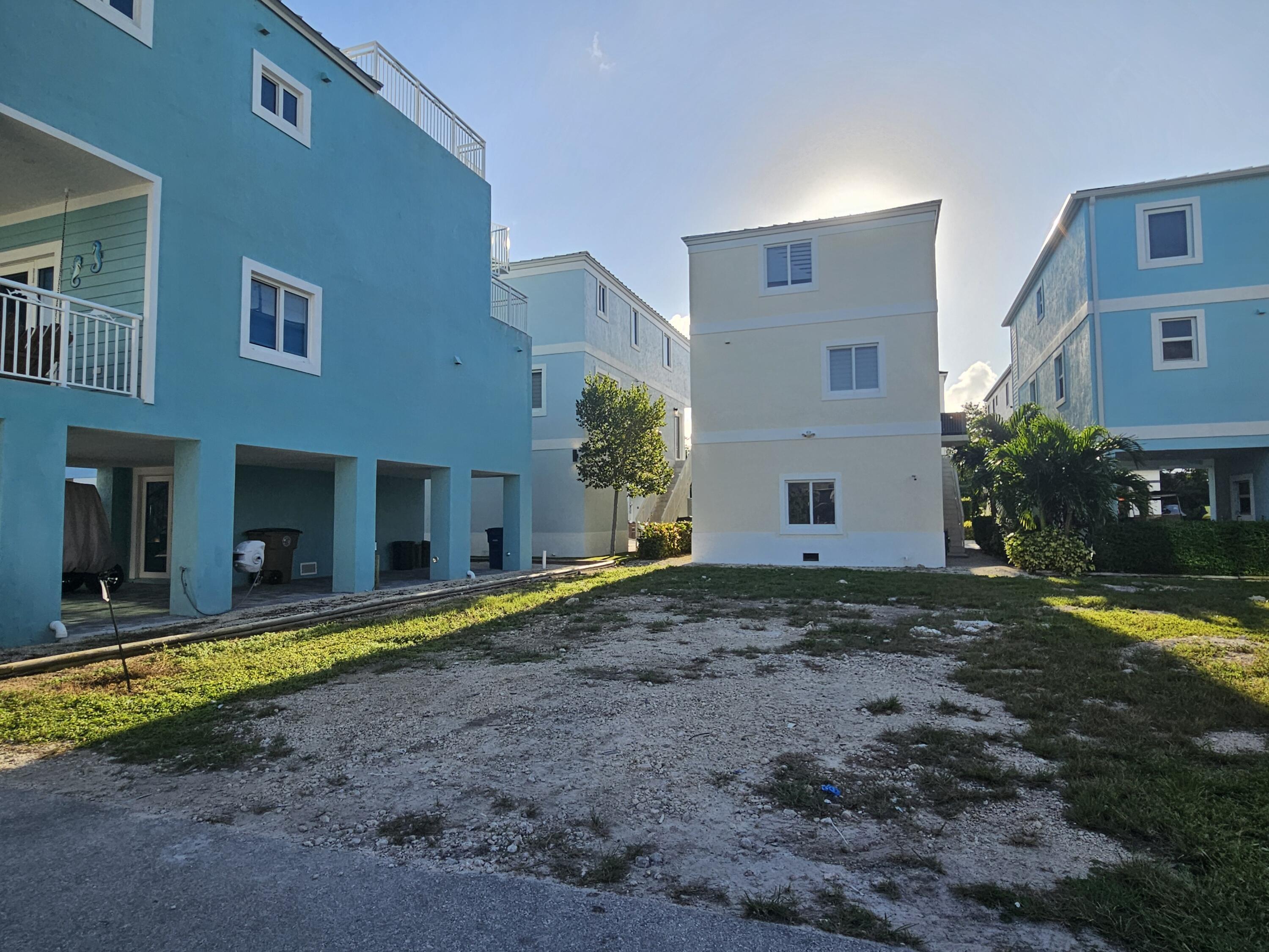 Image 2: Lot 68
