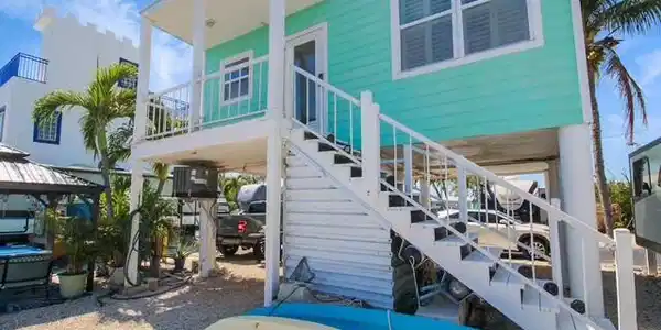 6099 Overseas Highway
