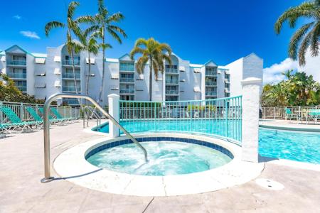 3635 Seaside Drive