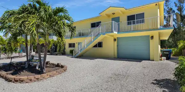 137 Venetian Way