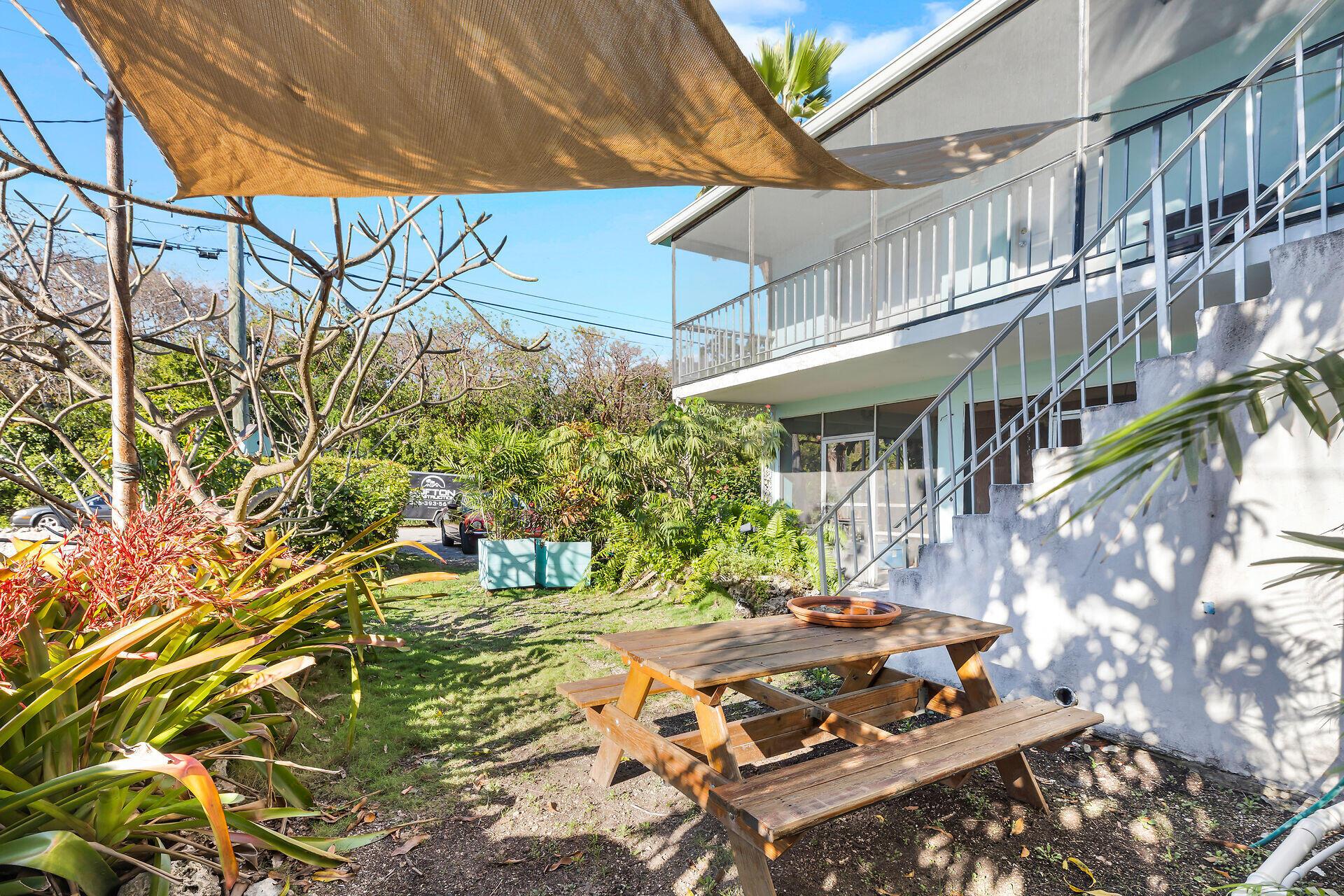 Image 2: virtual-tour-353949-mls-high-res-image-4