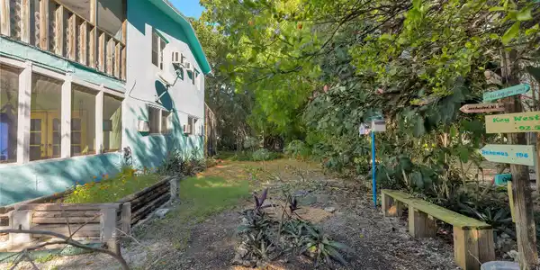 Image 3: virtual-tour-353949-mls-high-res-image-4