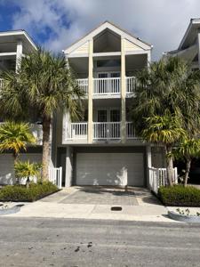 86 Seaside North Court